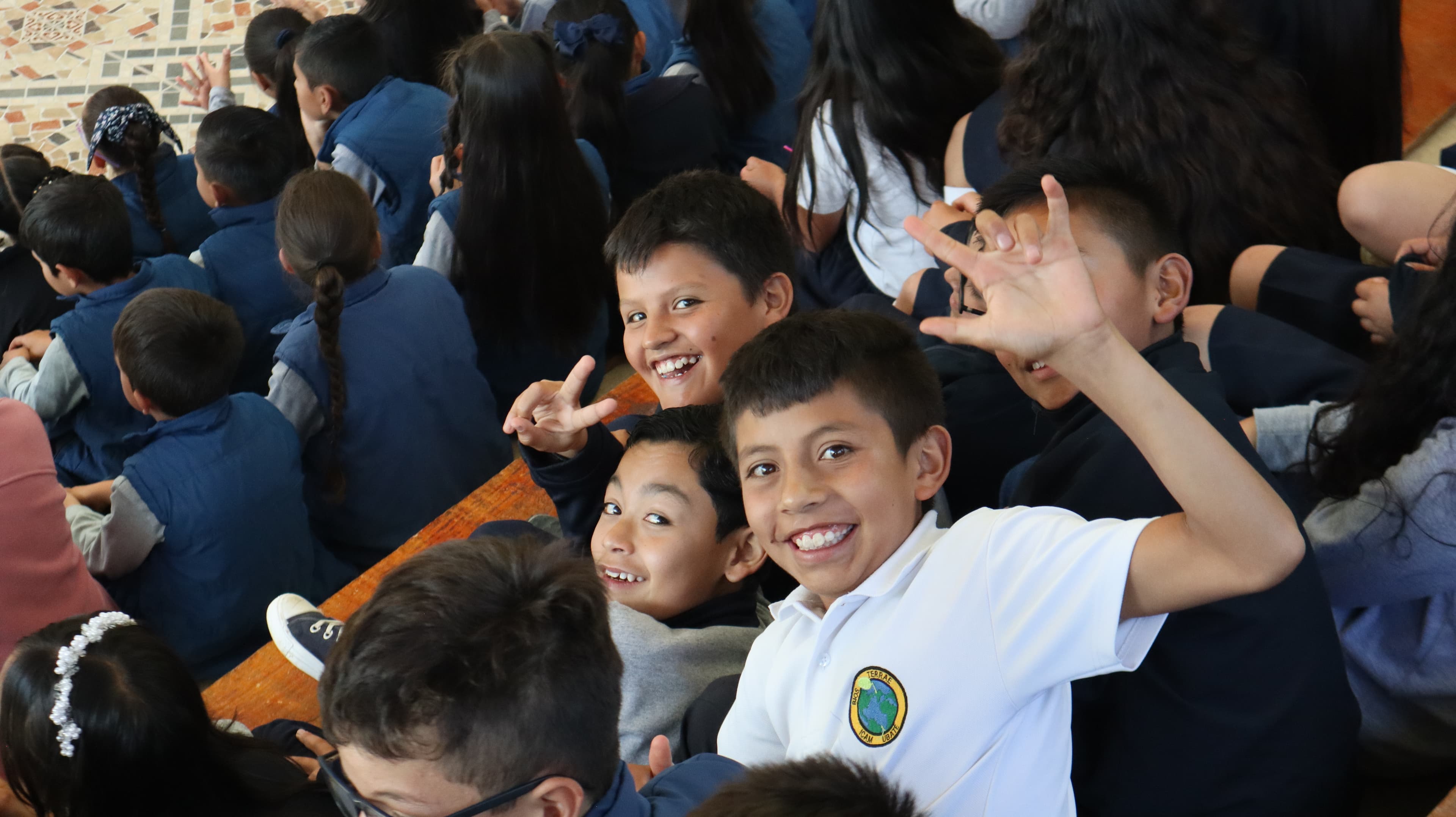 Estudiantes felices
